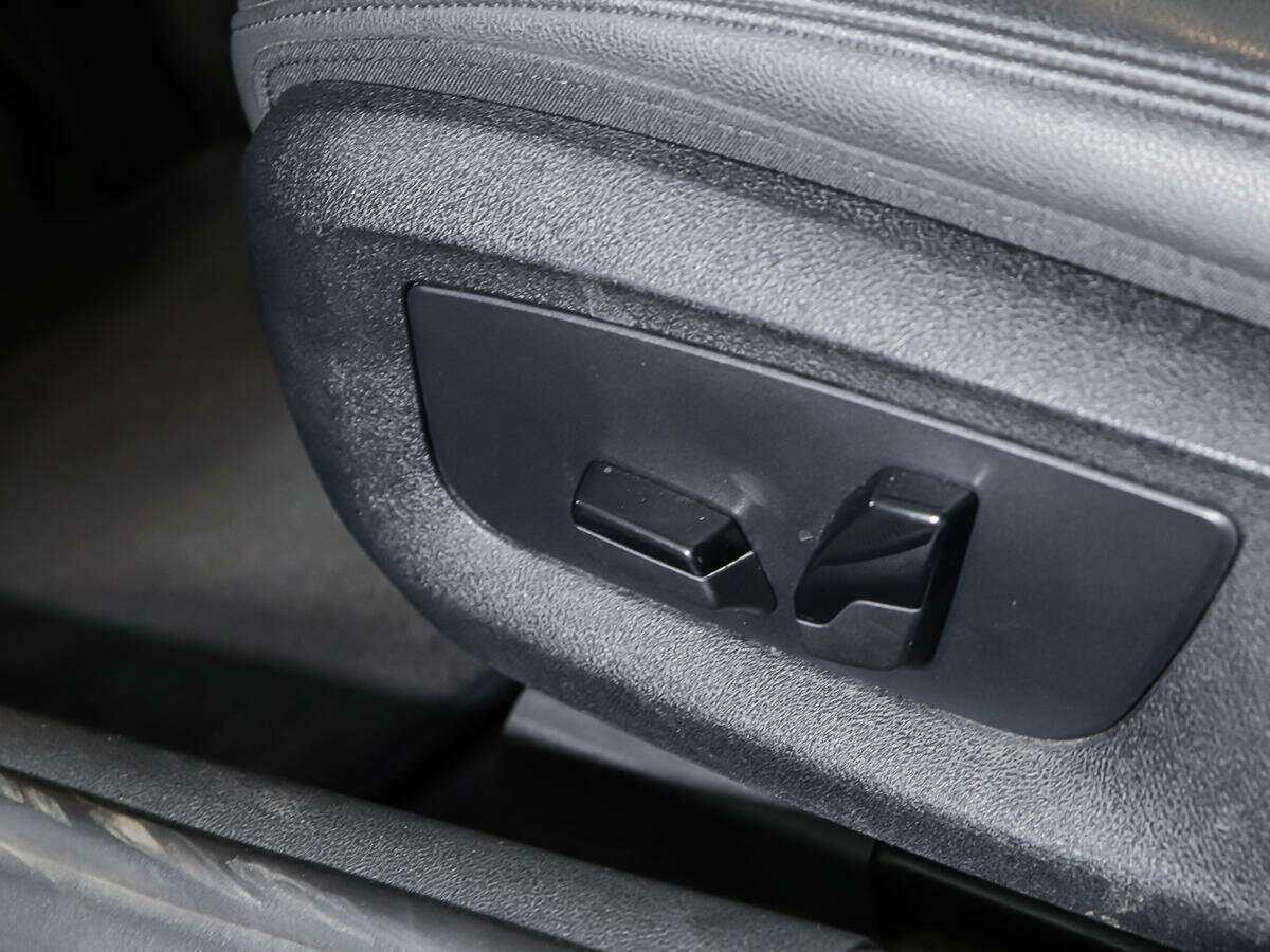 Б/У БМВ 5 серии 2017 года. Фото: #19