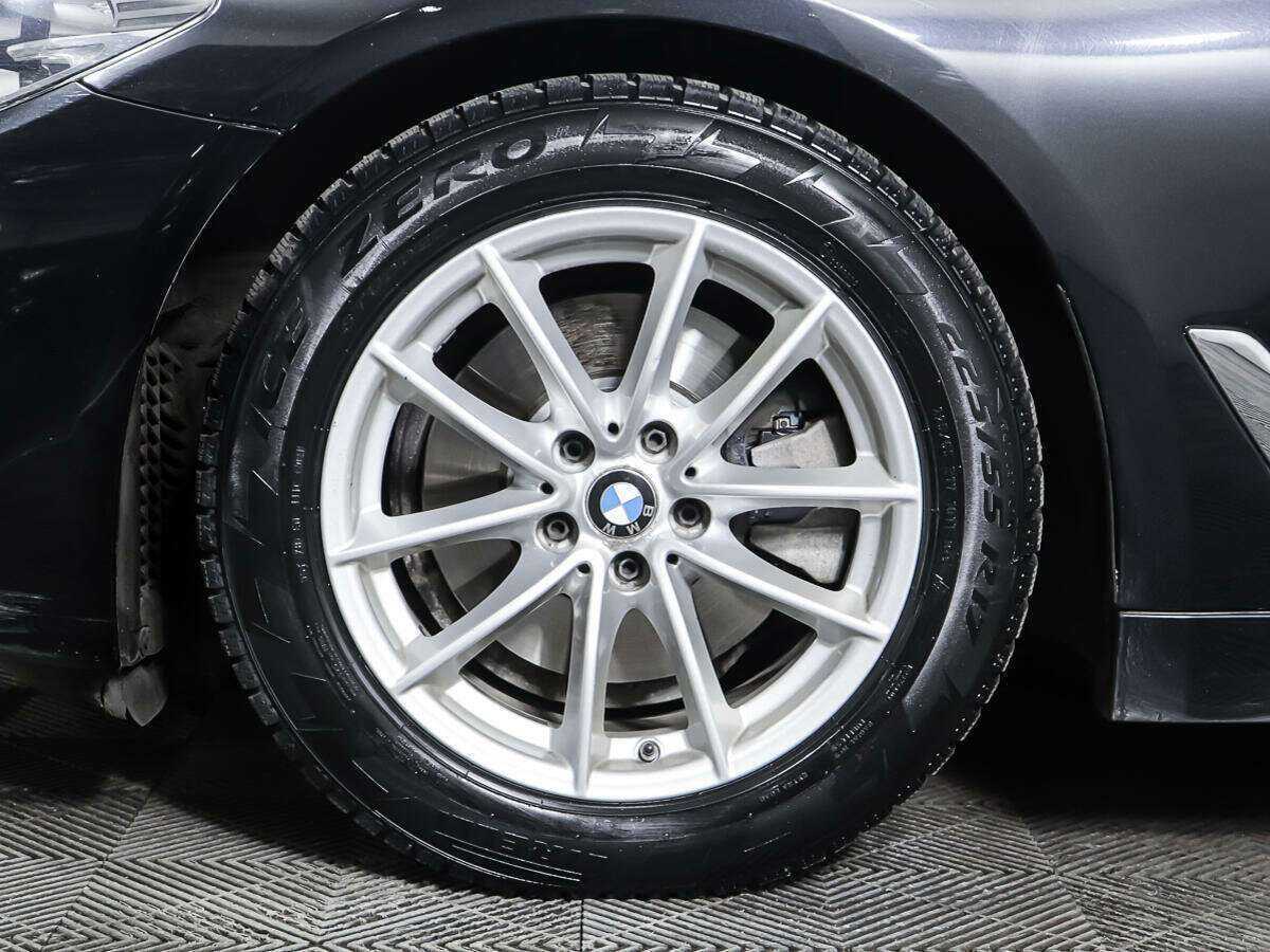 Б/У БМВ 5 серии 2017 года. Фото: #25