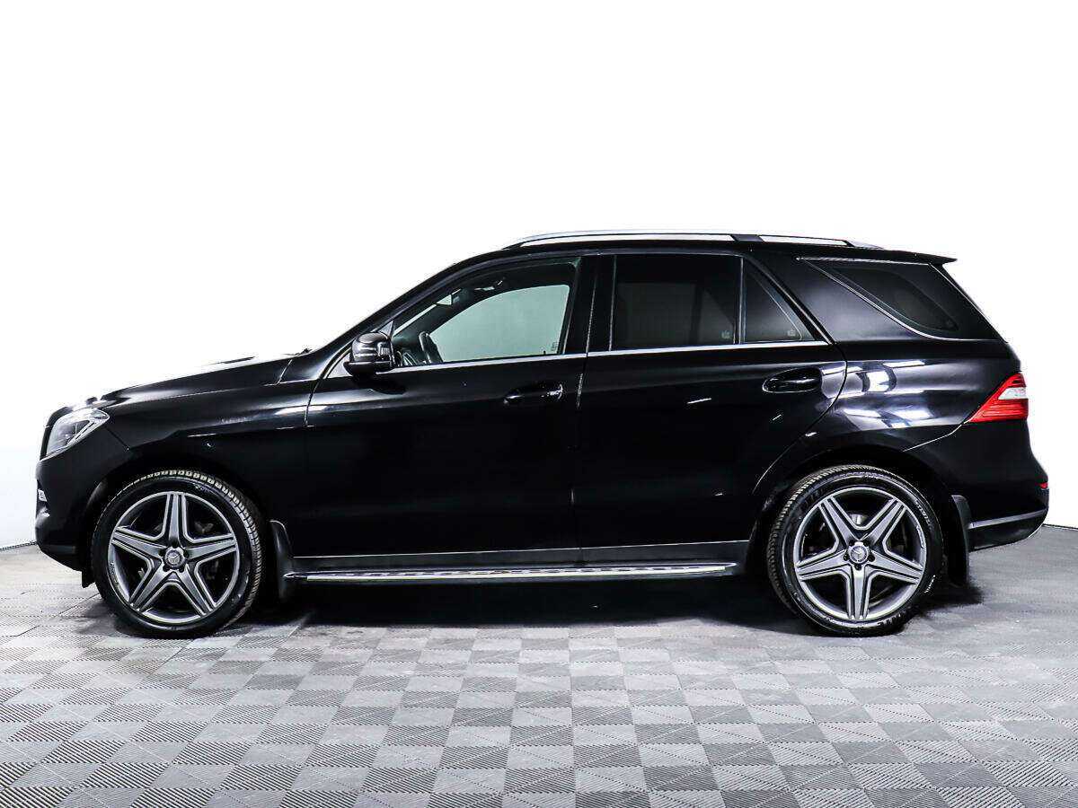 Б/У Мерседес-Бенц М-Класс 2014 года. Фото: #7