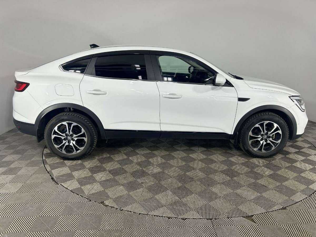 Б/У Рено Аркана 2021 года. Фото: #3