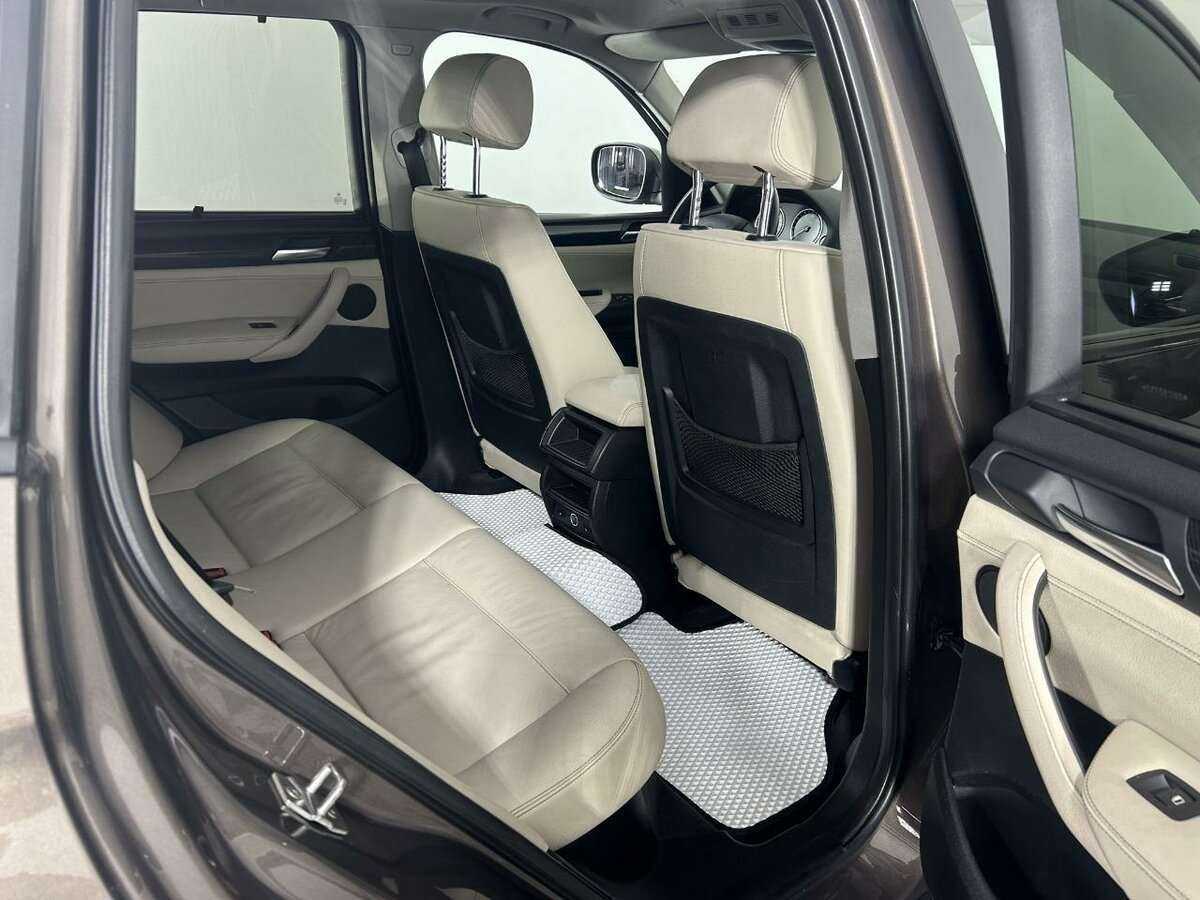 Б/У БМВ Икс3 2013 года. Фото: #16