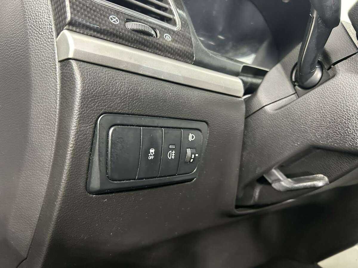 Б/У Сан-Ён Актион 2012 года. Фото: #5