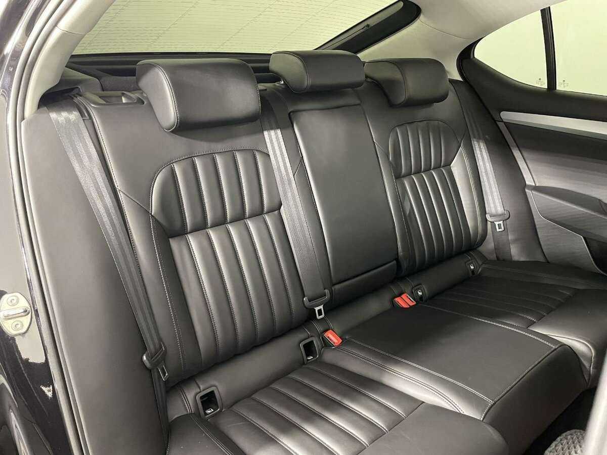 Б/У Шкода Суперб 2018 года. Фото: #14