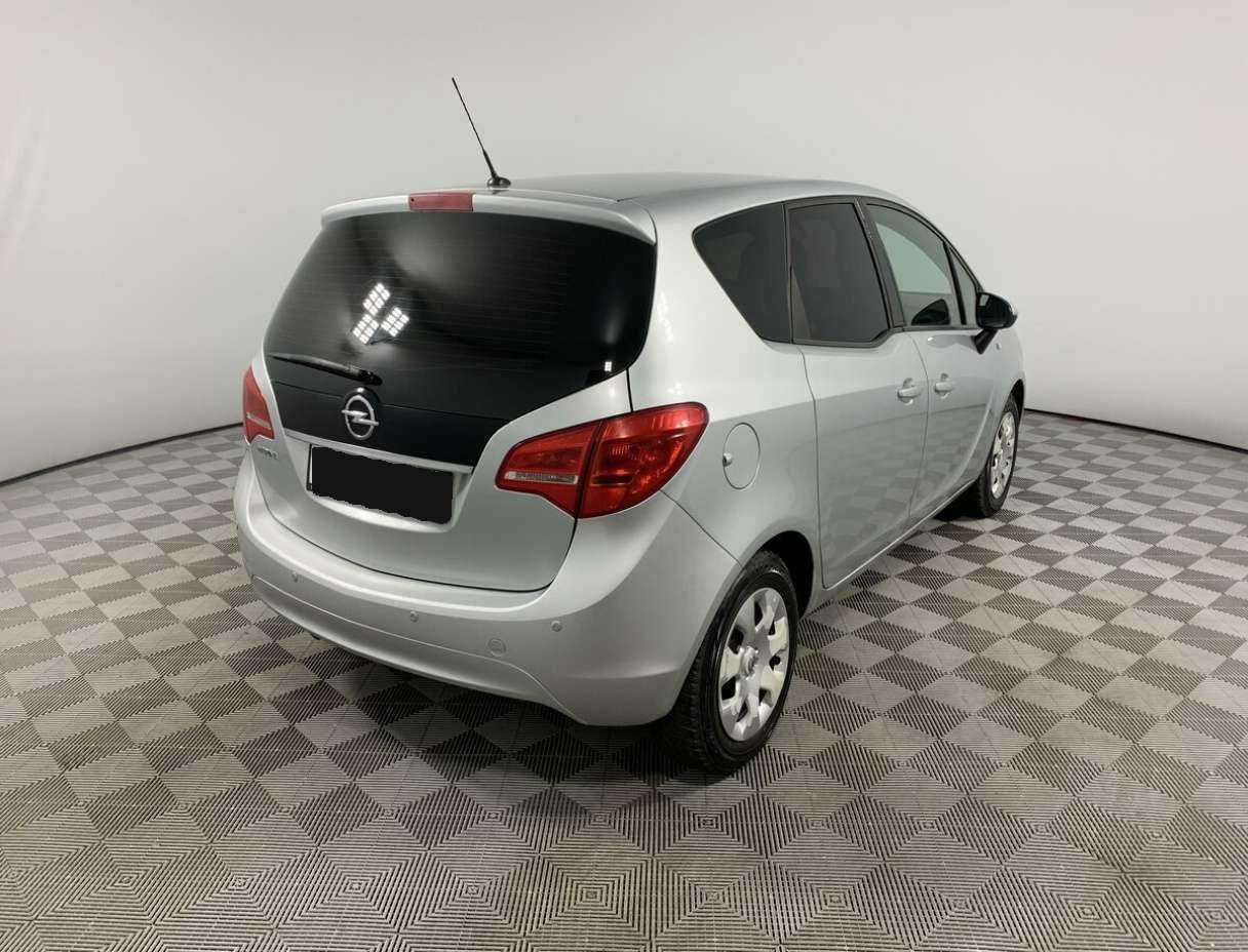 Б/У Опель Мерива 2013 года. Фото: #4