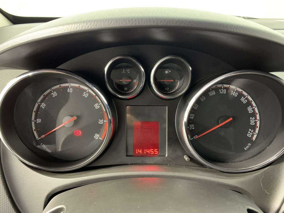 Б/У Опель Мерива 2013 года. Фото: #12