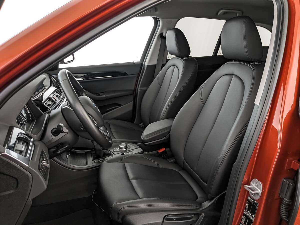 Б/У БМВ Икс1 2018 года. Фото: #17