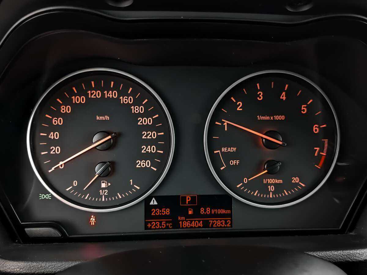 Б/У БМВ Икс1 2015 года. Фото: #15