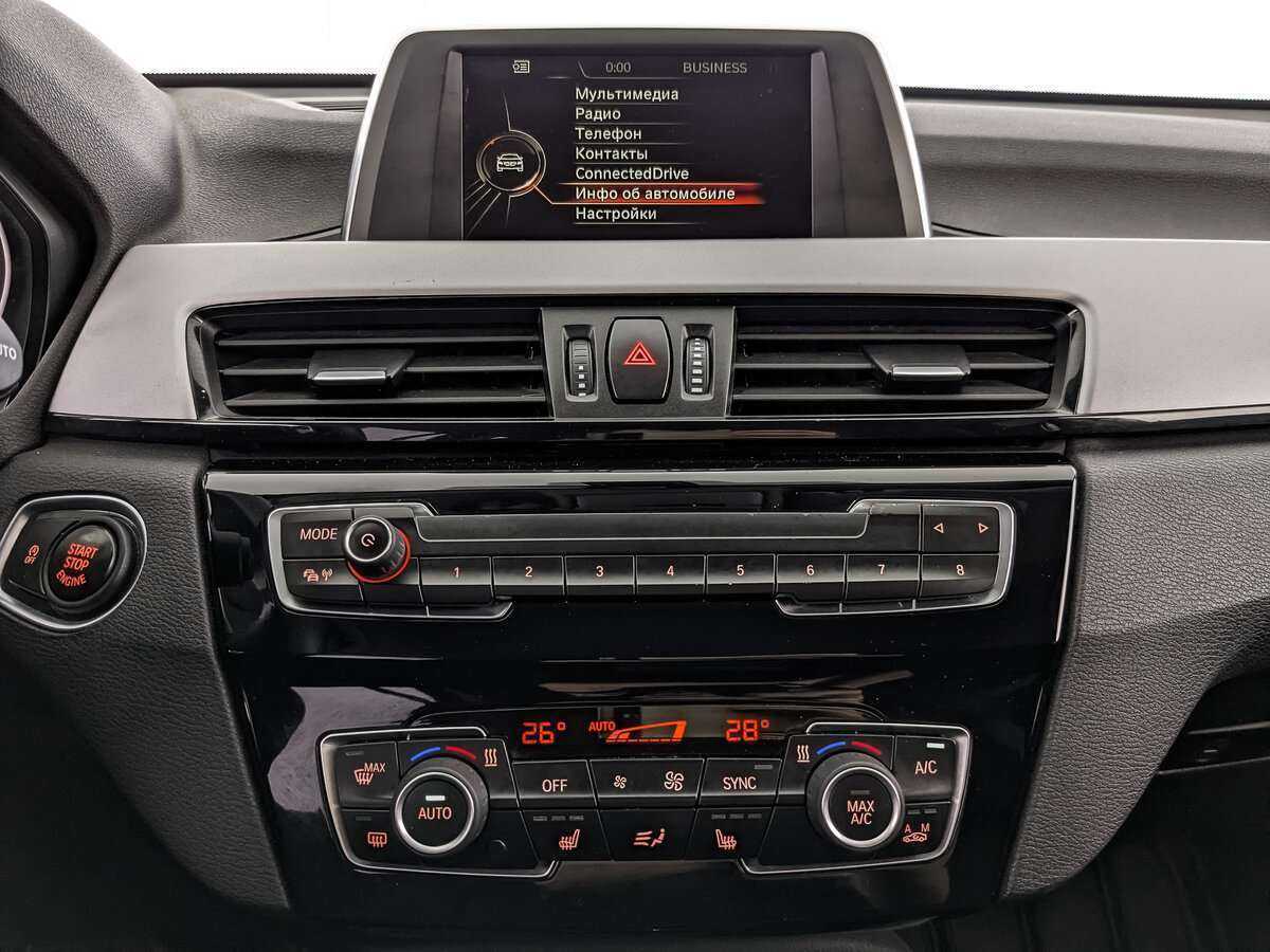 Б/У БМВ Икс1 2015 года. Фото: #16