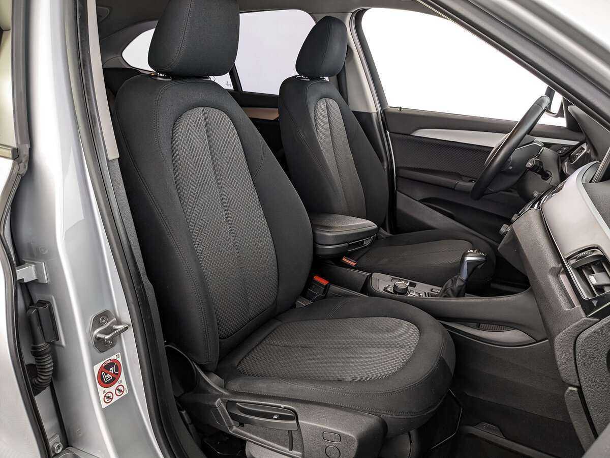 Б/У БМВ Икс1 2015 года. Фото: #23