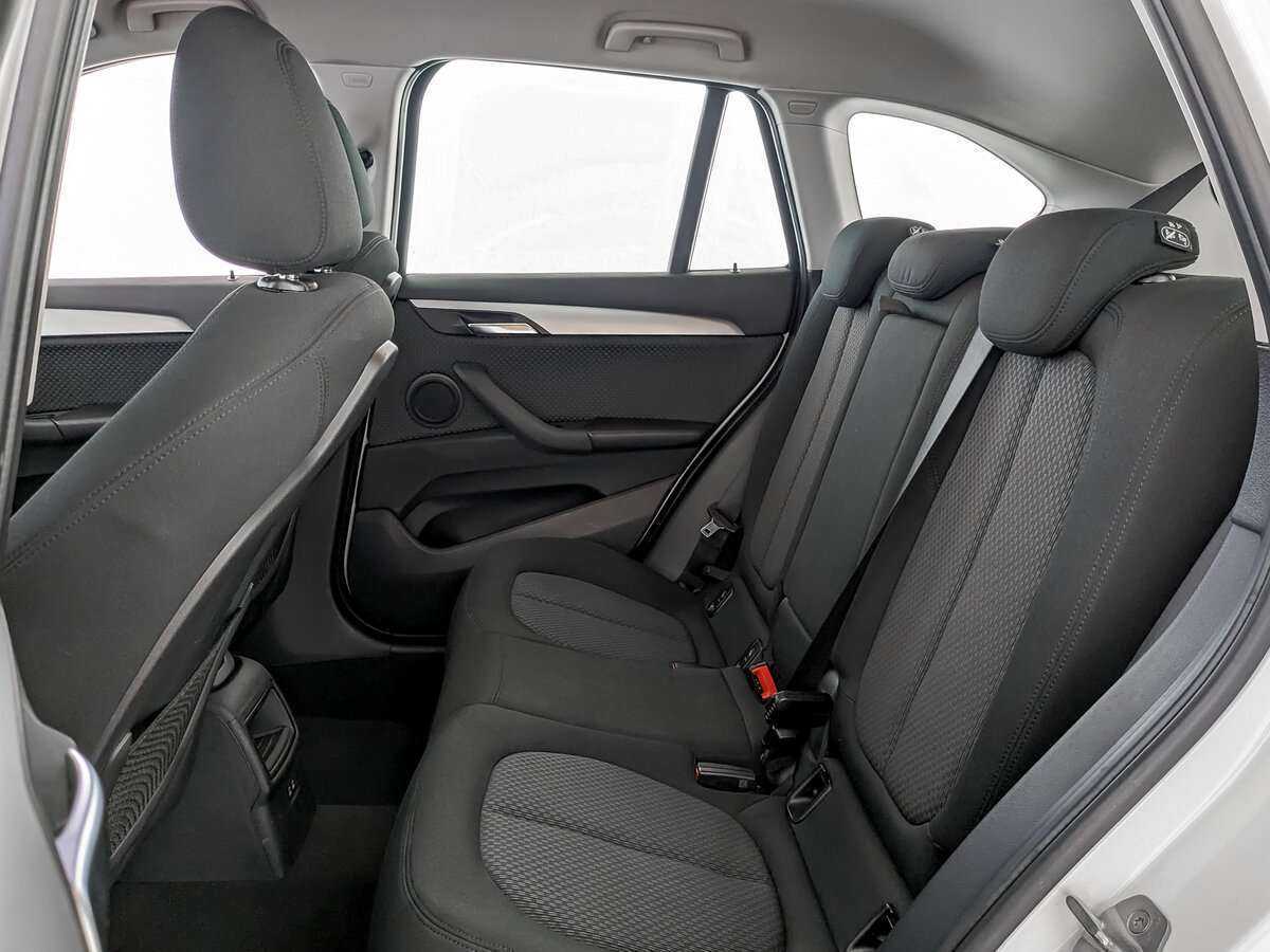 Б/У БМВ Икс1 2019 года. Фото: #9