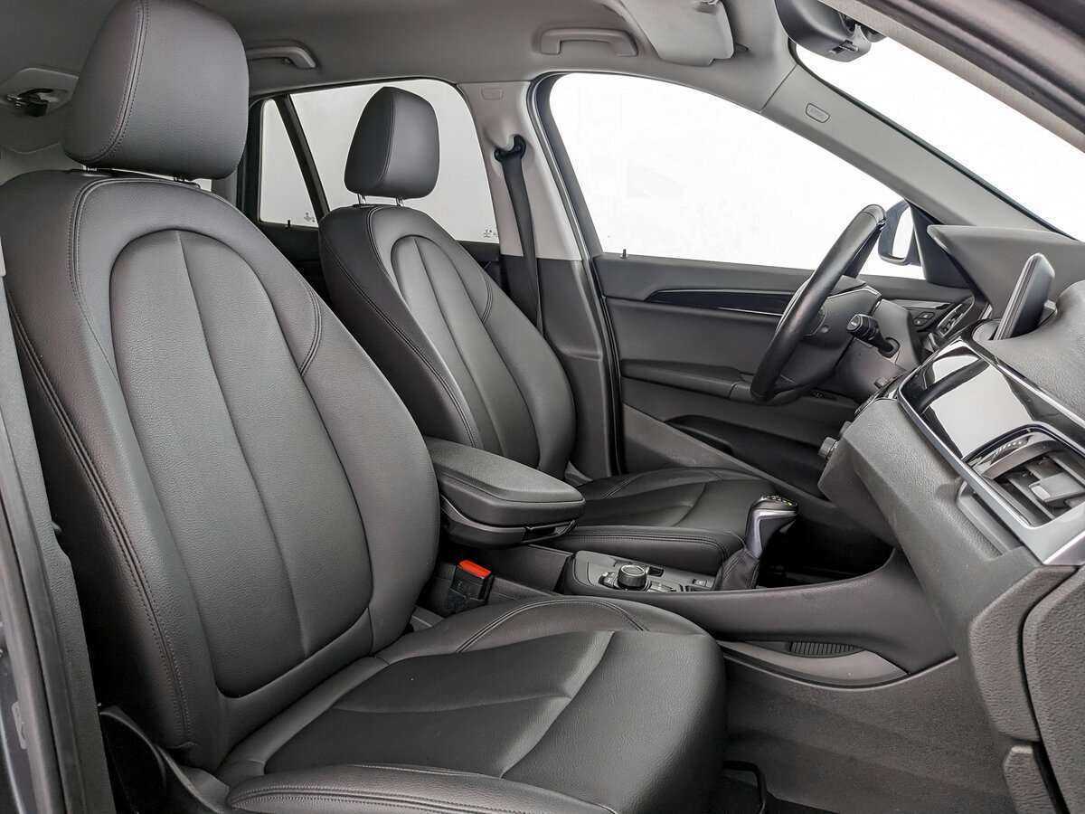 Б/У БМВ Икс1 2018 года. Фото: #14