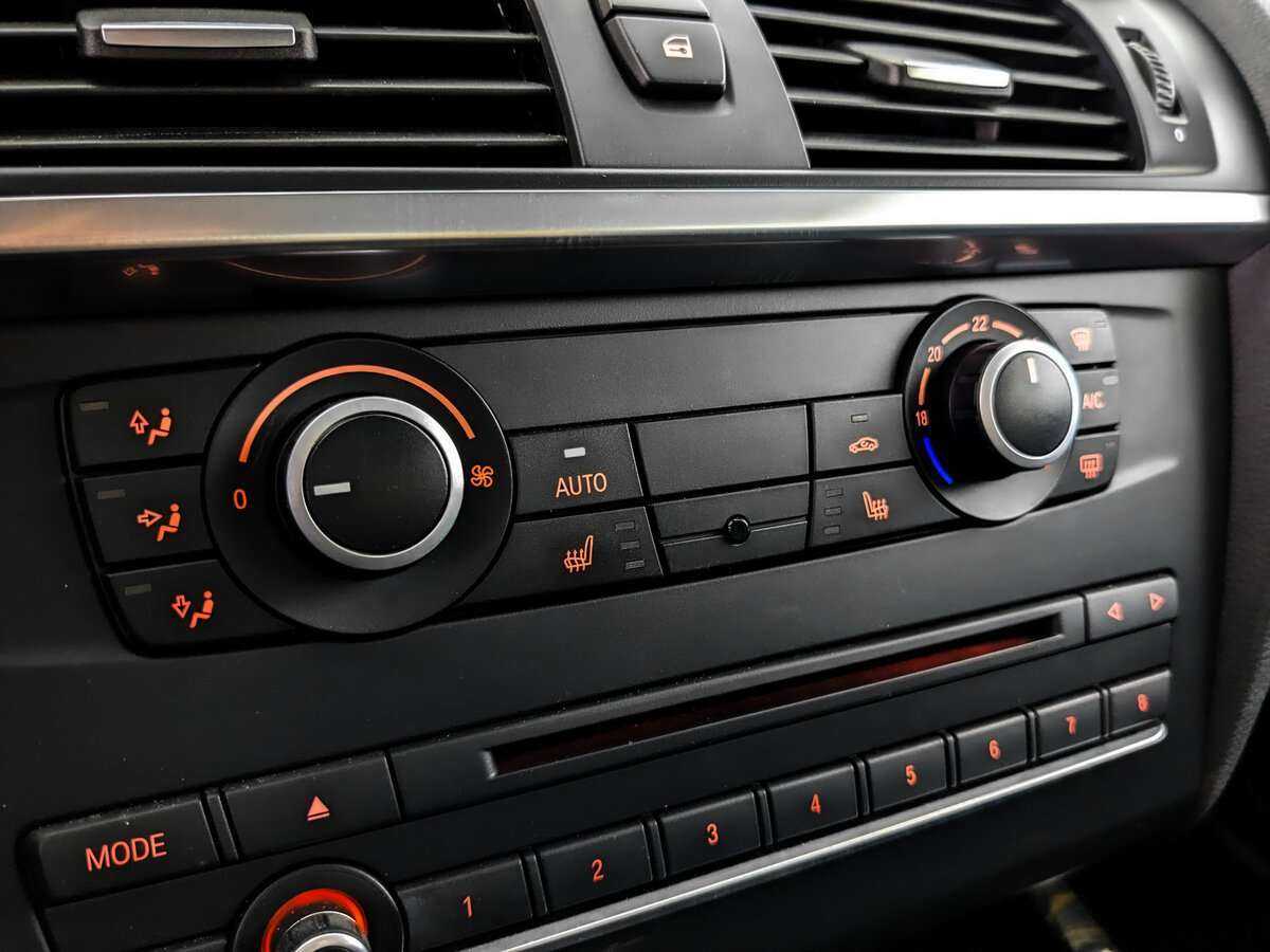 Б/У БМВ Икс3 2014 года. Фото: #20