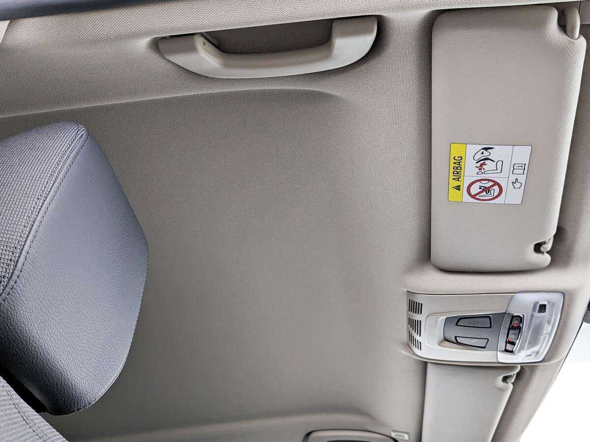 Б/У БМВ 3 серии 2017 года. Фото: #16