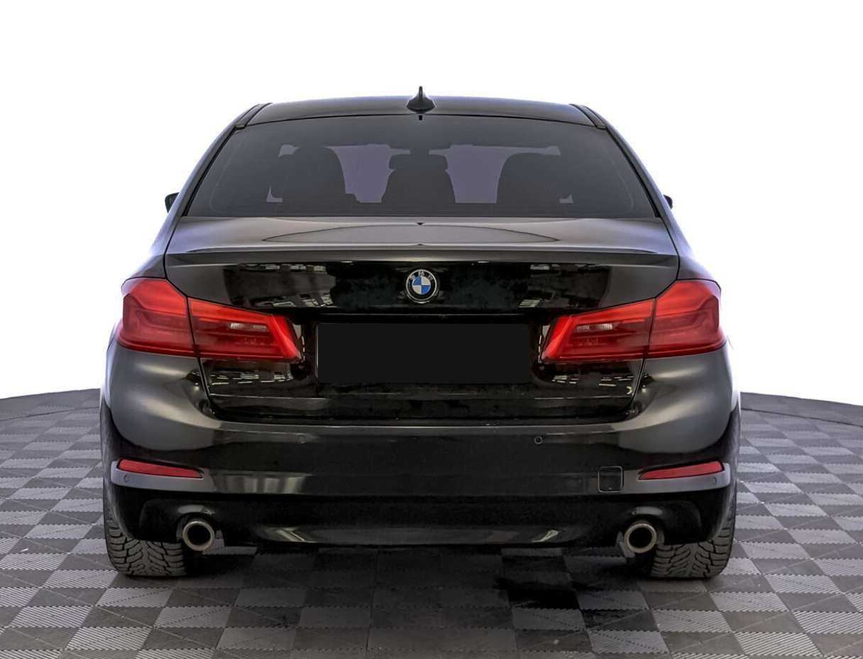 Б/У БМВ 5 серии 2017 года. Фото: #5