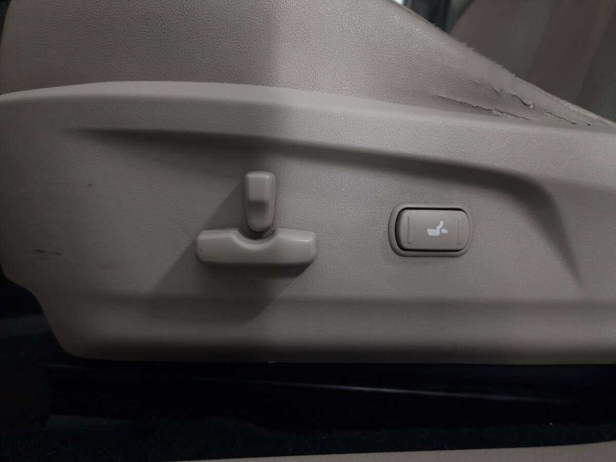 Б/У Субару Аутбэк 2014 года. Фото: #15