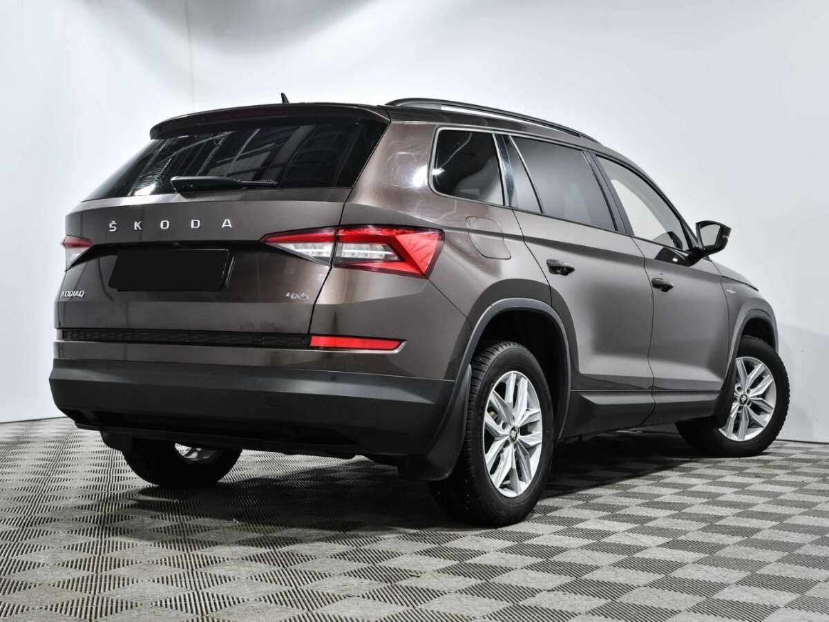 Б/У Шкода Кодиак 2020 года. Фото: #3