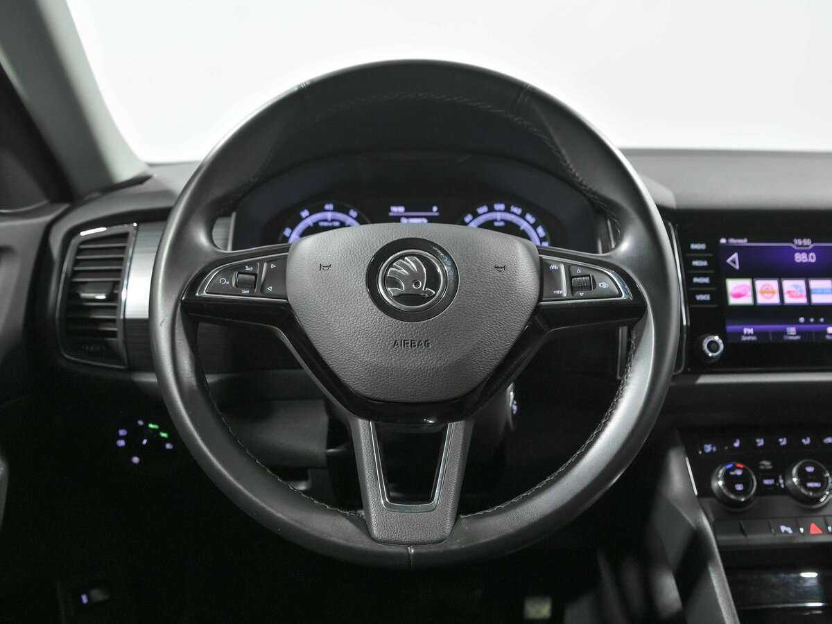 Б/У Шкода Кодиак 2020 года. Фото: #8