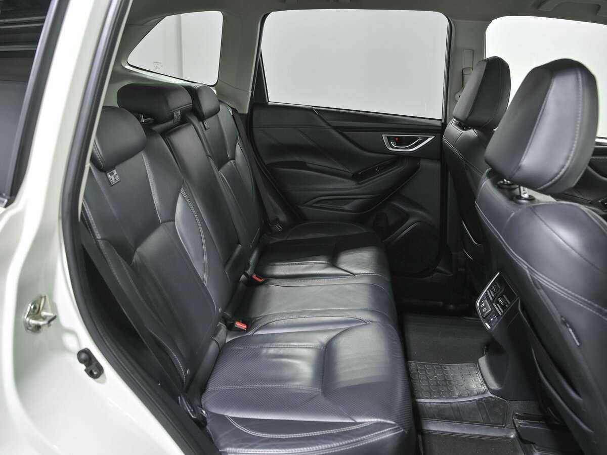 Б/У Субару Форестер 2020 года. Фото: #18