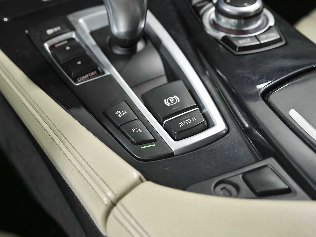 Б/У БМВ 5 серии 2013 года. Фото: #14