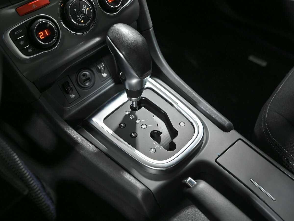 Б/У Ситроен Ц4 2016 года. Фото: #10