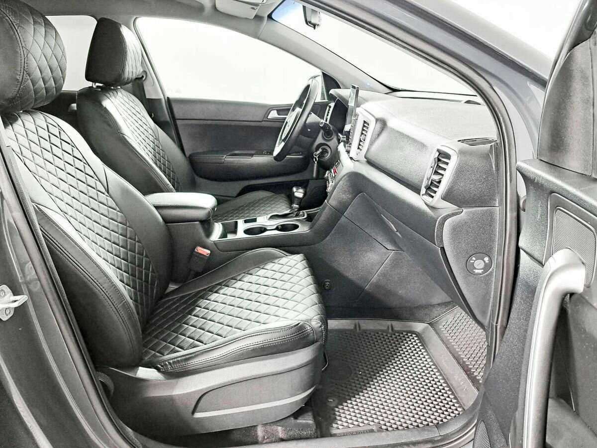 Б/У Киа Спортейдж 2020 года. Фото: #8