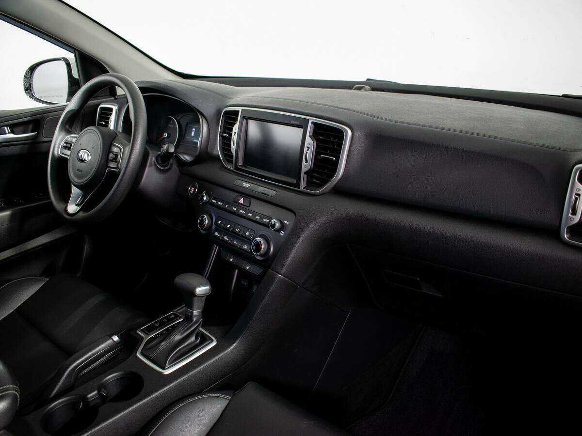 Б/У Киа Спортейдж 2018 года. Фото: #6