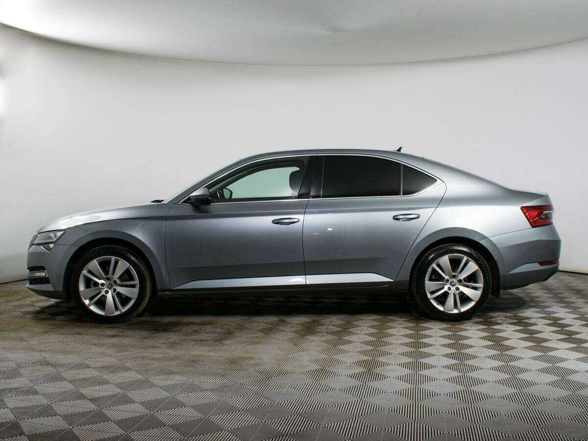 Б/У Шкода Суперб 2019 года. Фото: #6