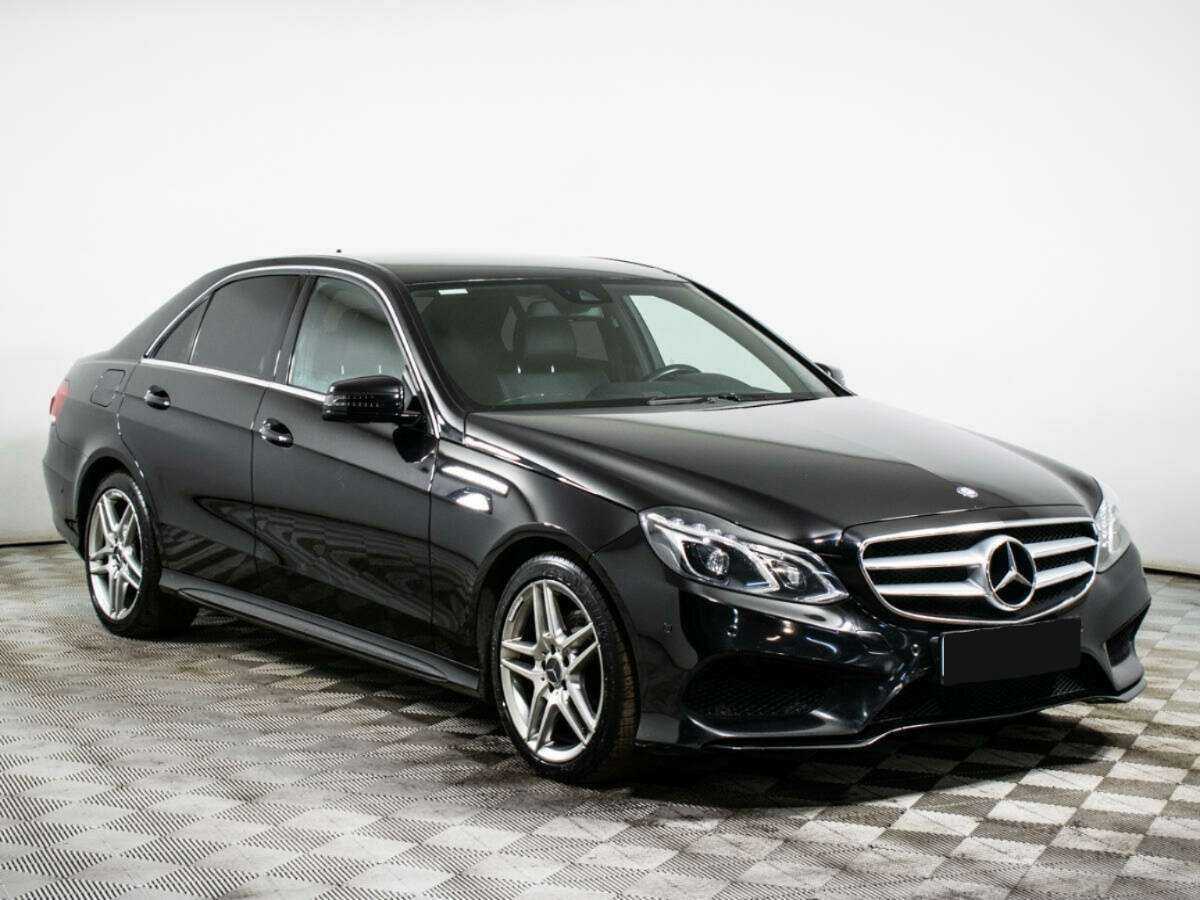 Б/У Мерседес-Бенц Е-Класс 2014 года. Фото: #2