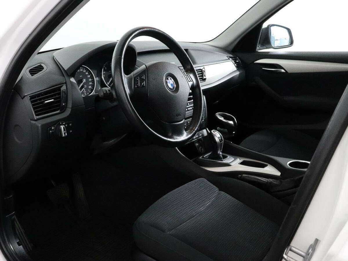 Б/У БМВ Икс1 2013 года. Фото: #7