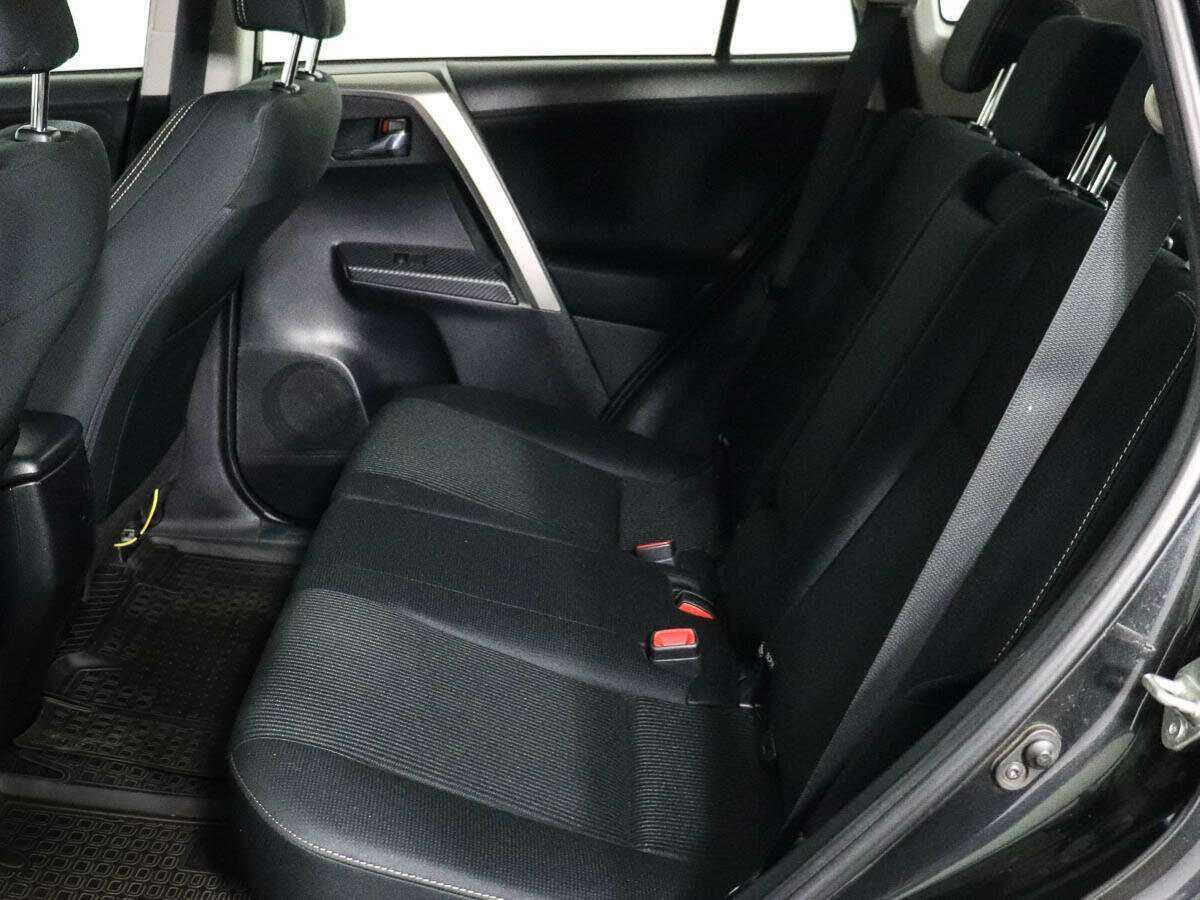 Б/У Тойота Рав4 2014 года. Фото: #7