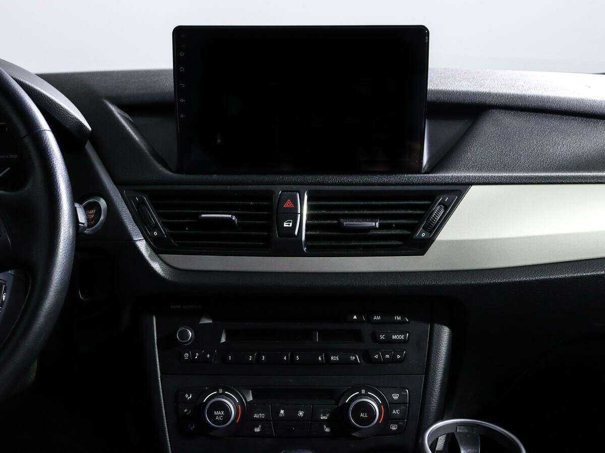 Б/У БМВ Икс1 2013 года. Фото: #12