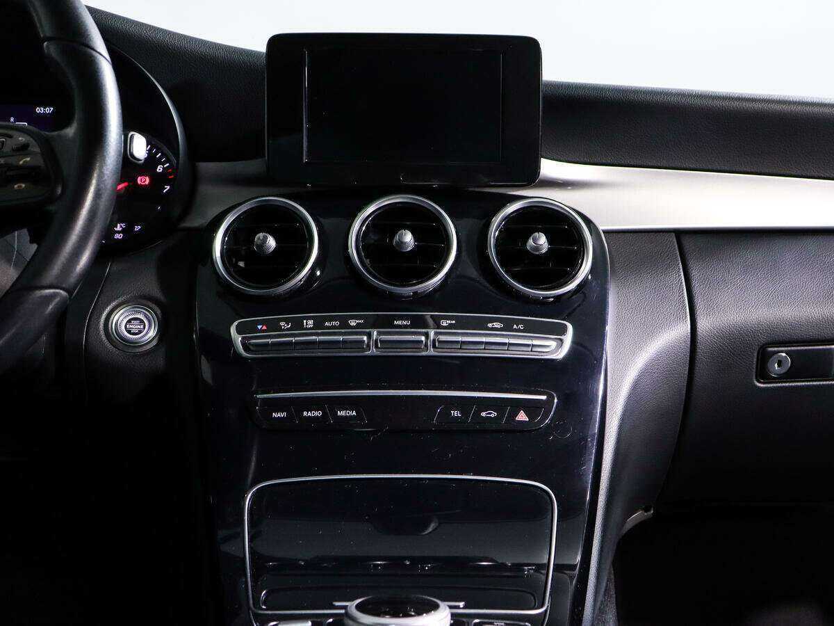 Б/У Мерседес-Бенц Ц-Класс 2019 года. Фото: #11