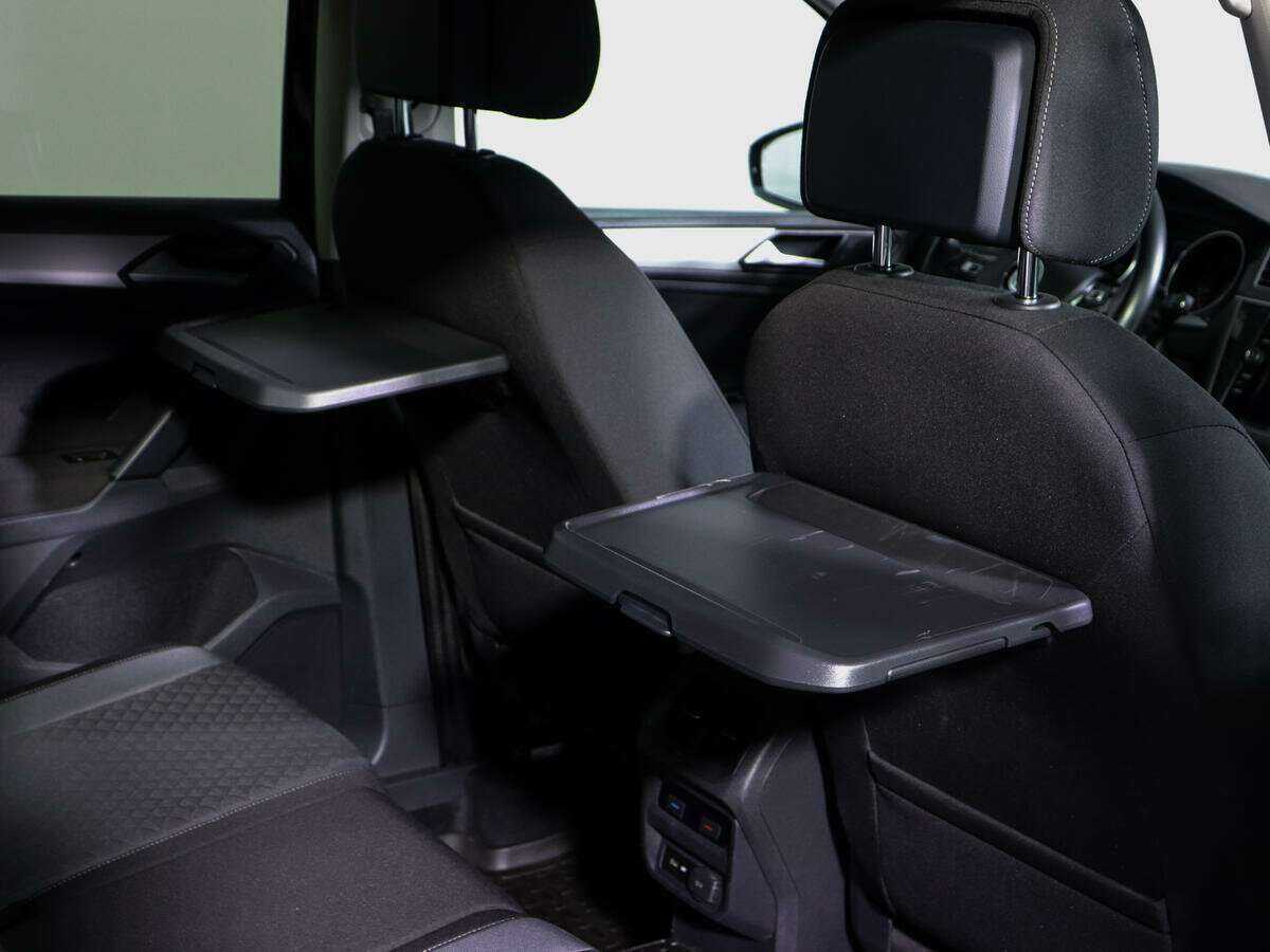 Б/У Фольксваген Тигуан 2020 года. Фото: #14