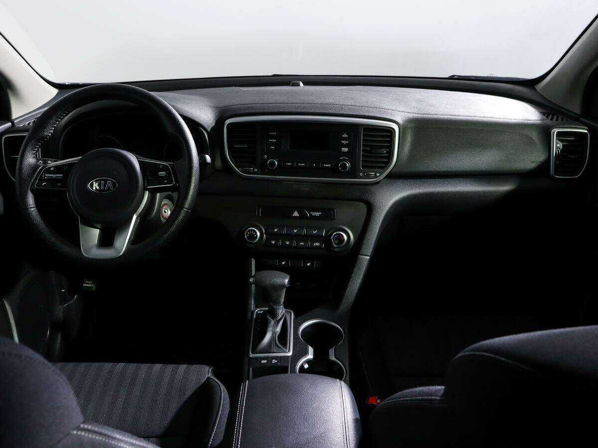 Б/У Киа Спортейдж 2021 года. Фото: #11