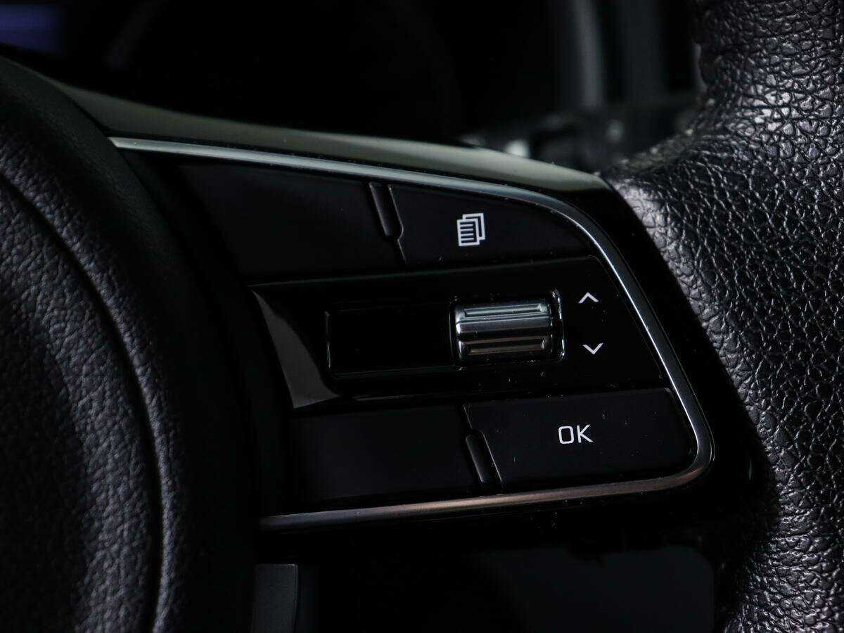 Б/У Киа Спортейдж 2021 года. Фото: #17