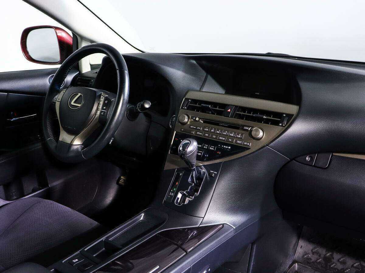 Б/У Лексус Р-Икс 2012 года. Фото: #6