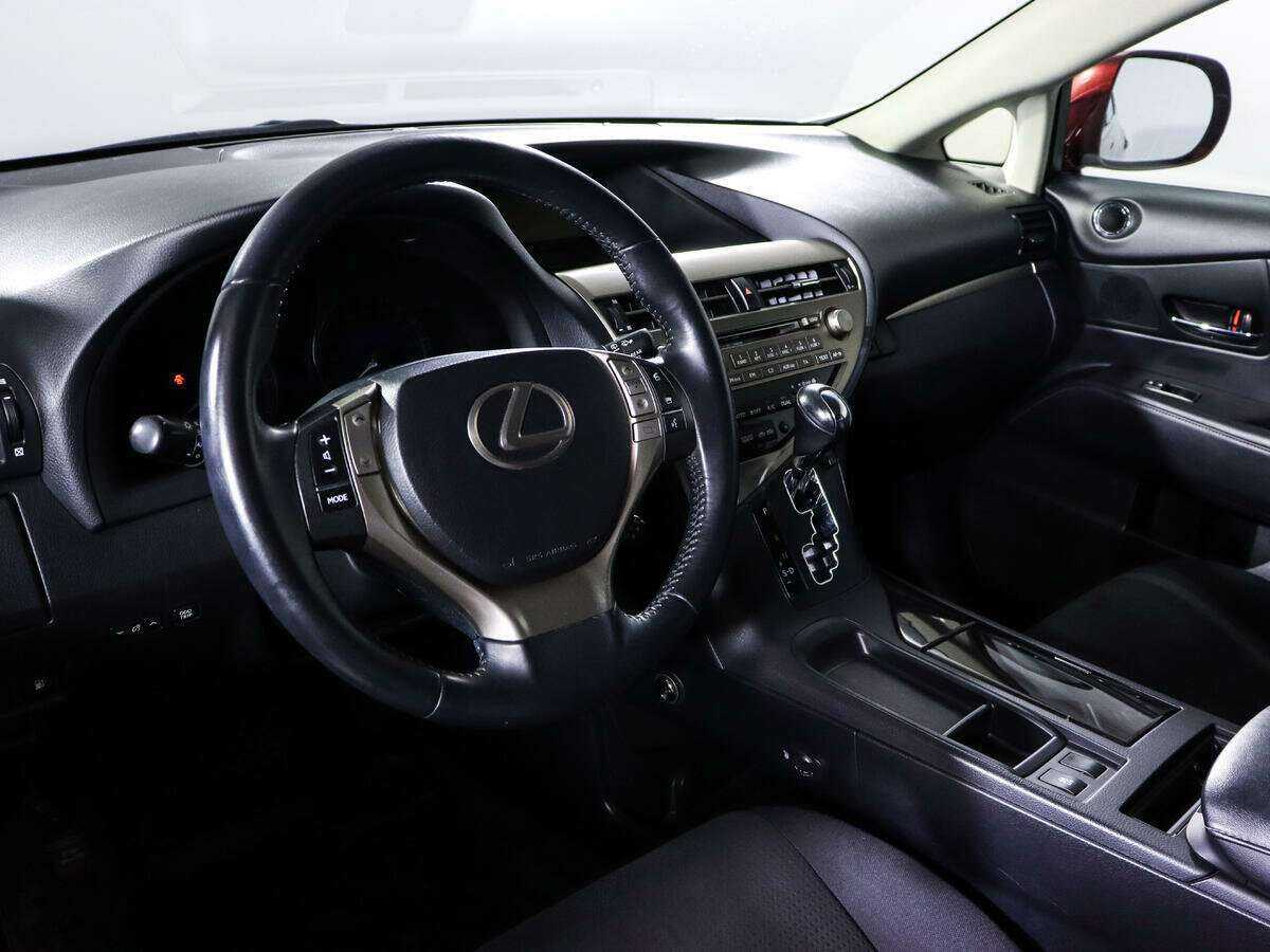 Б/У Лексус Р-Икс 2012 года. Фото: #11