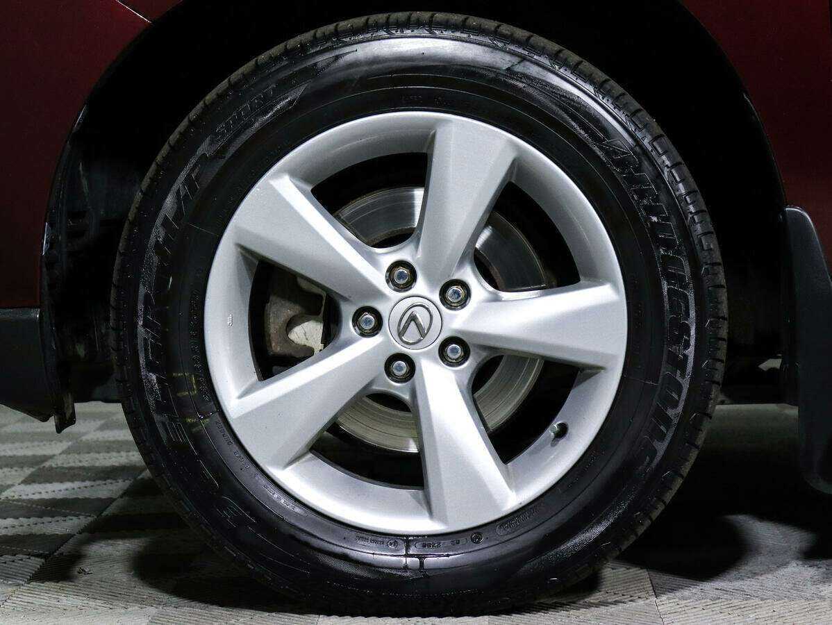 Б/У Лексус Р-Икс 2012 года. Фото: #17