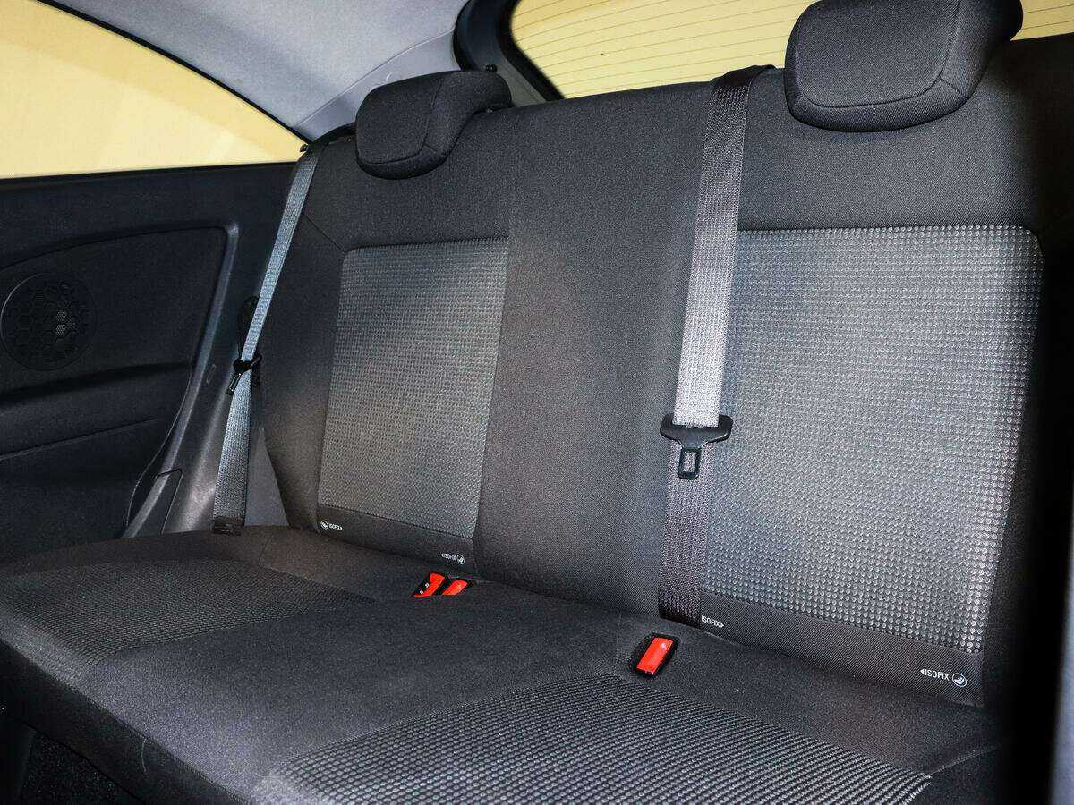 Б/У Опель Корса 2012 года. Фото: #7