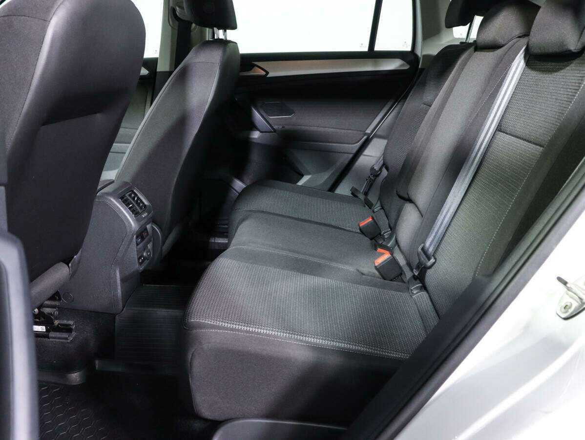 Б/У Фольксваген Тигуан 2020 года. Фото: #7