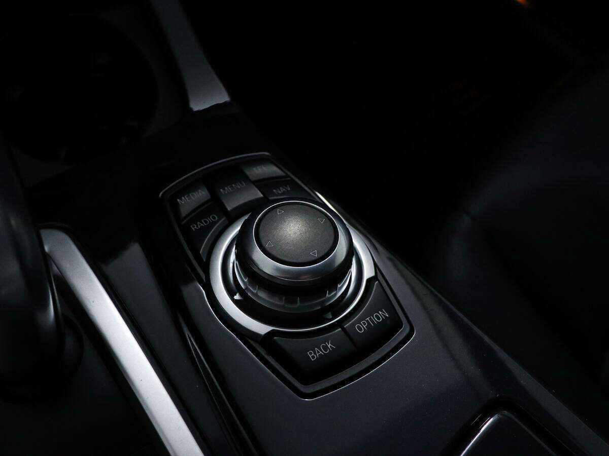 Б/У БМВ 5 серии 2014 года. Фото: #15