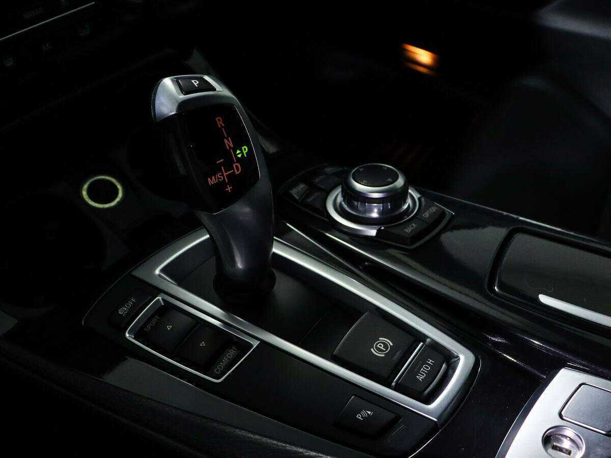 Б/У БМВ 5 серии 2014 года. Фото: #16