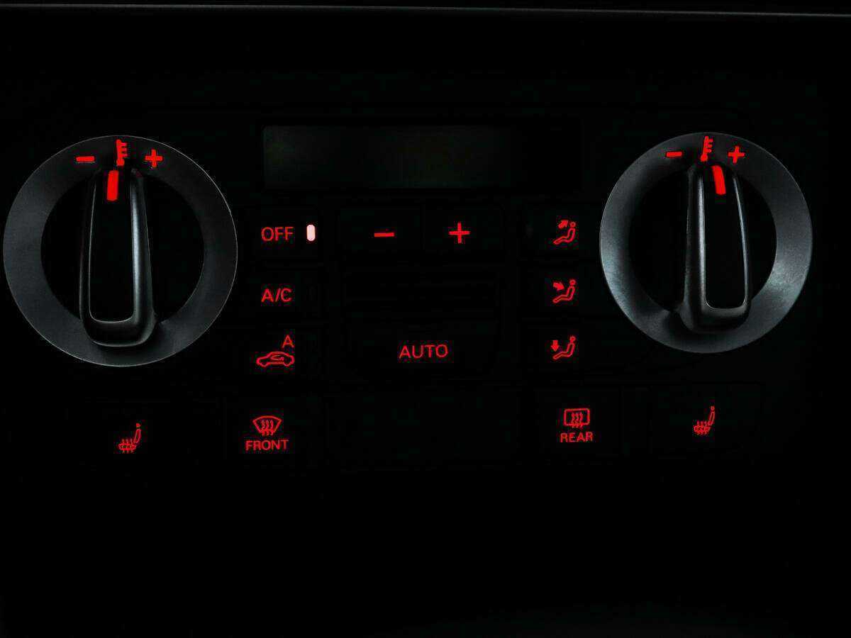 Б/У Ауди К3 2013 года. Фото: #11