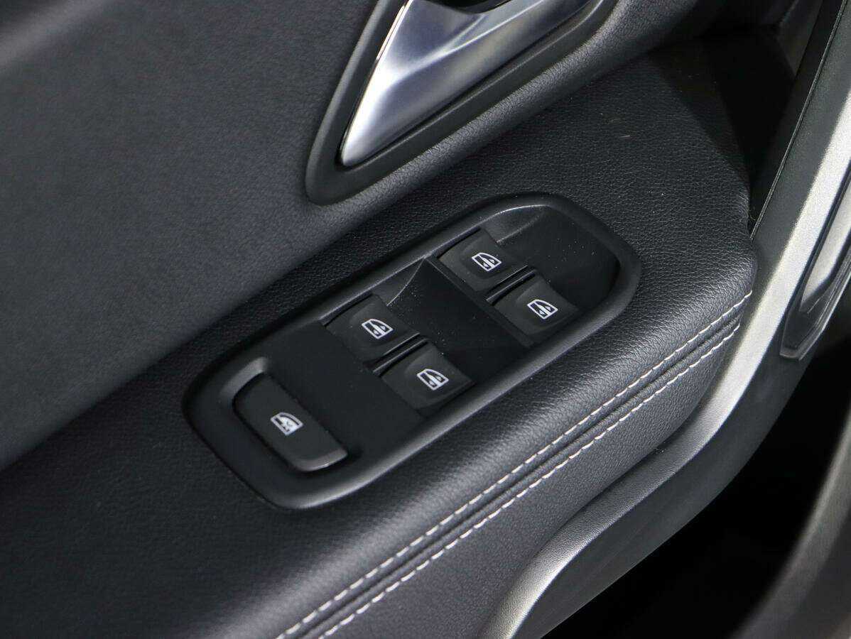 Б/У Рено Дастер 2021 года. Фото: #15