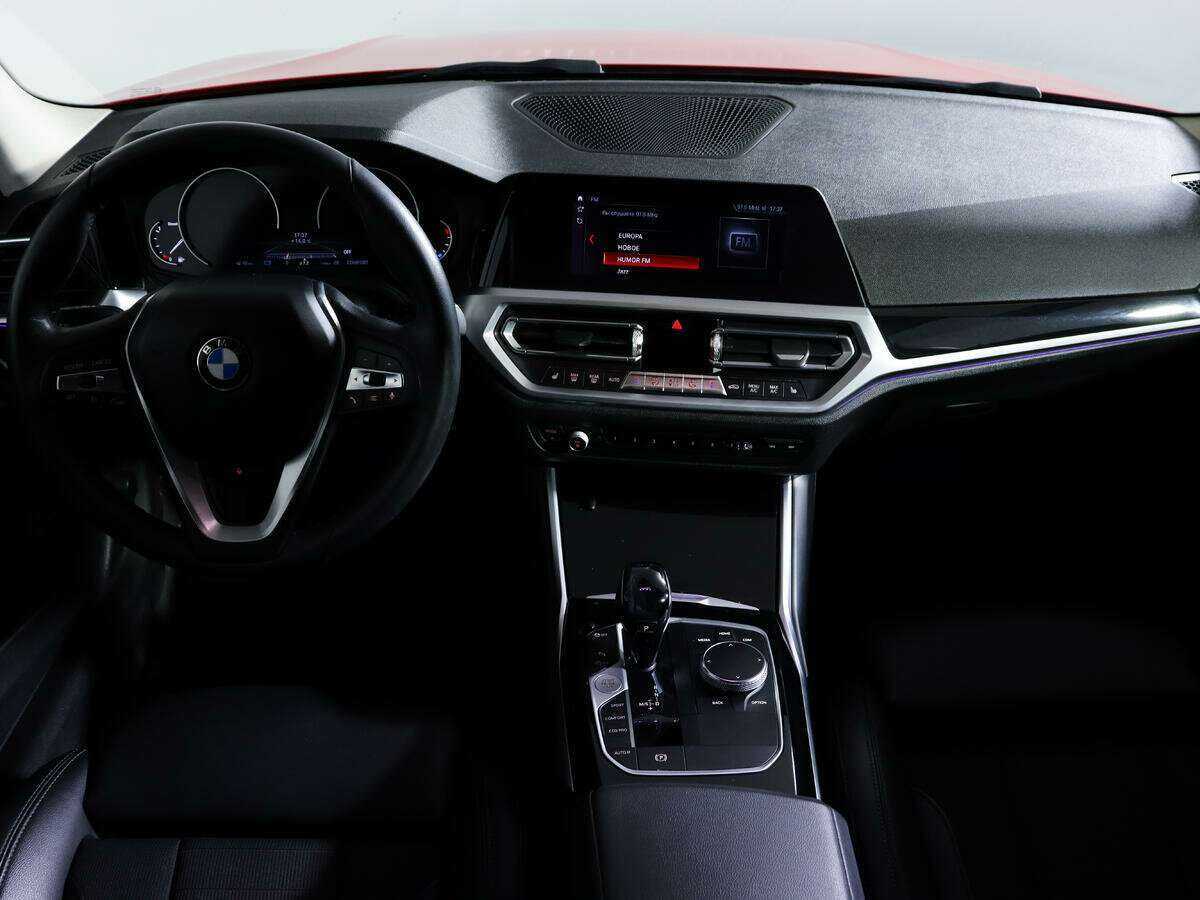 Б/У БМВ 3 серии 2019 года. Фото: #9