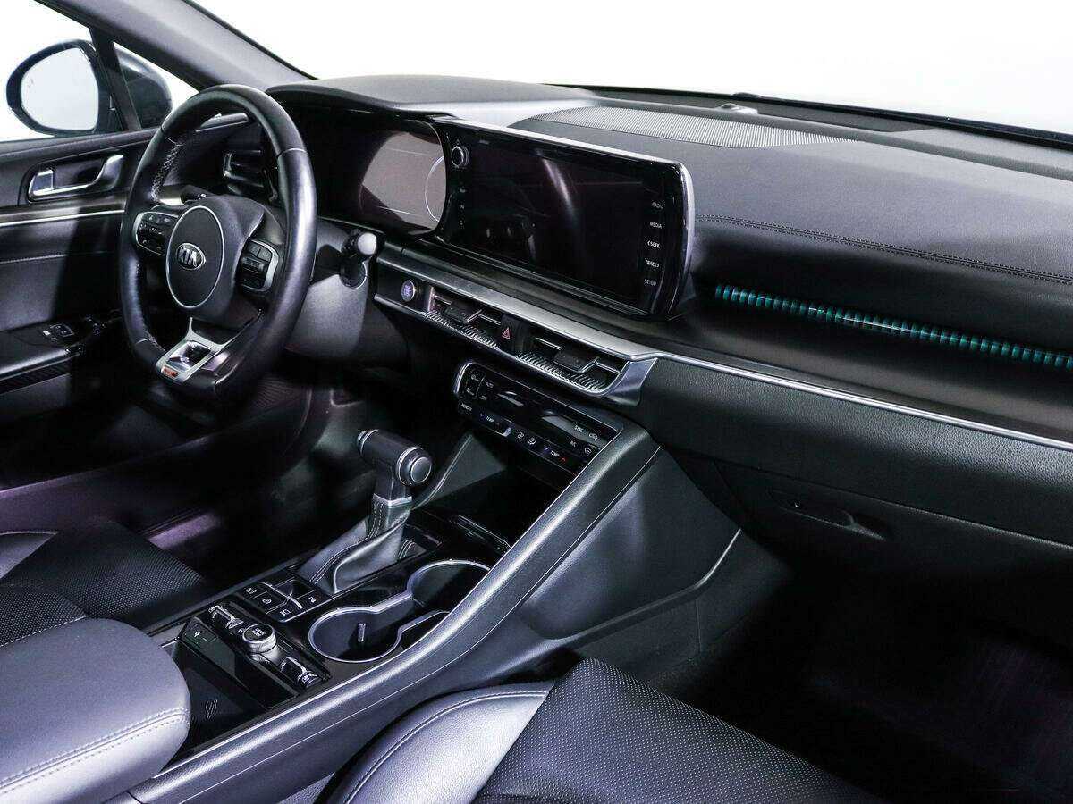 Б/У Киа К5 2020 года. Фото: #8