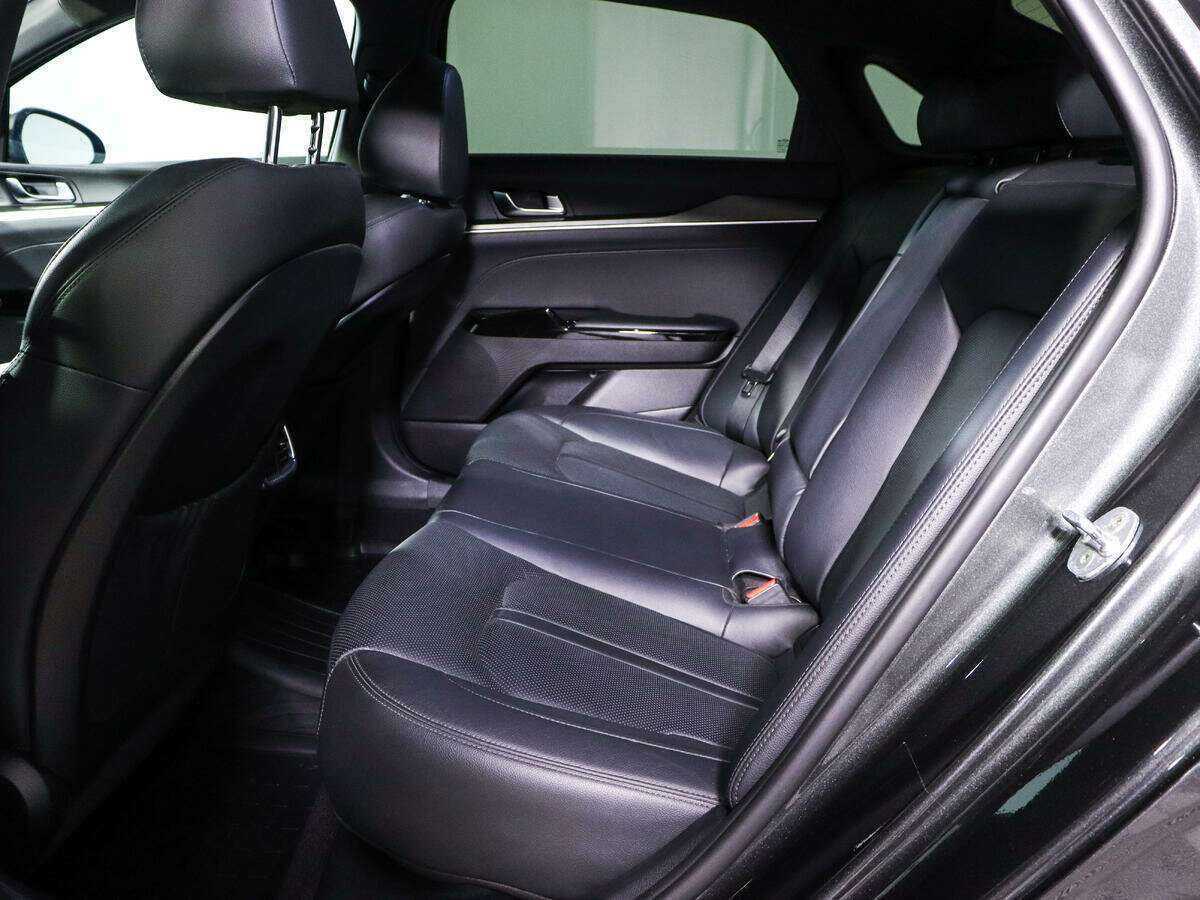 Б/У Киа К5 2020 года. Фото: #9