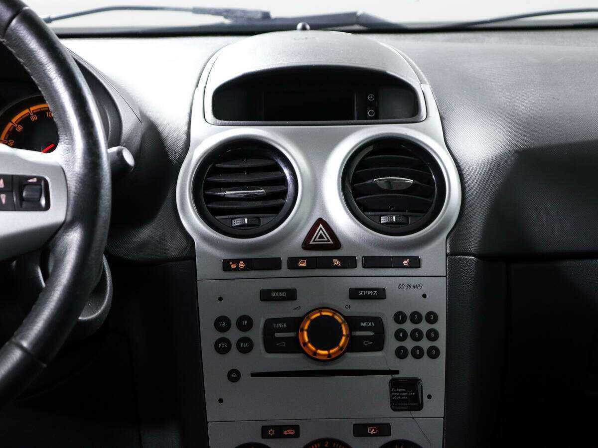 Б/У Опель Корса 2013 года. Фото: #11