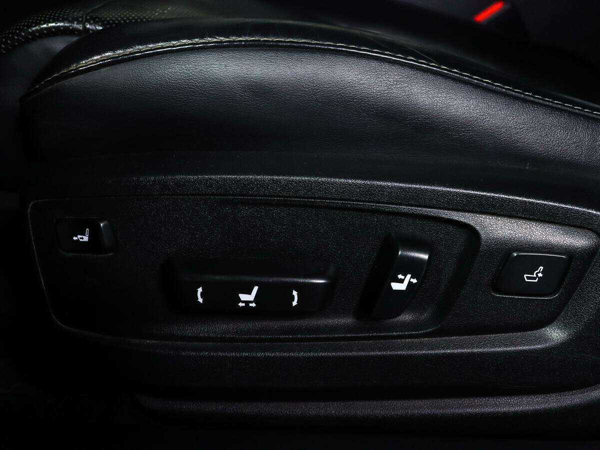 Б/У Лексус ЕС 2016 года. Фото: #22