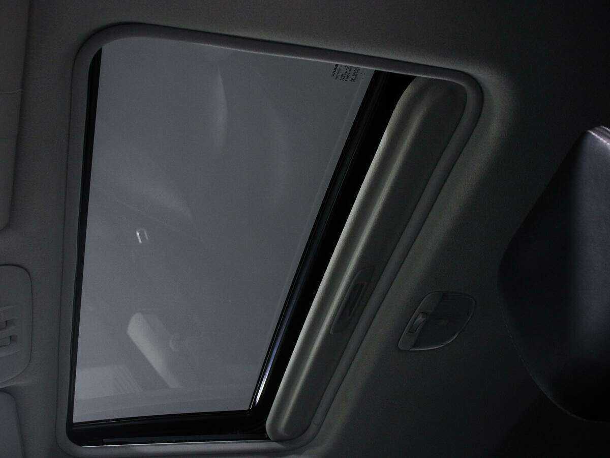 Б/У Субару ИксВи 2012 года. Фото: #13